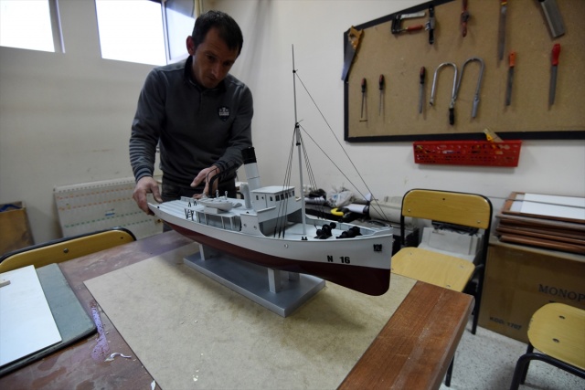 "Nusret" mayın gemisinin maketini yaptı 3