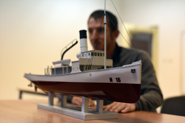 "Nusret" mayın gemisinin maketini yaptı 5