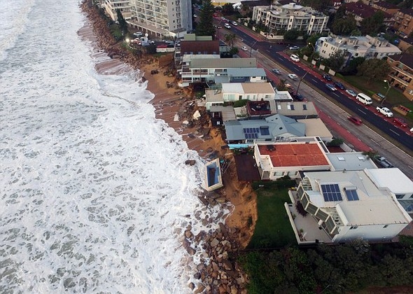 Sydney'de dev dalgalar 2