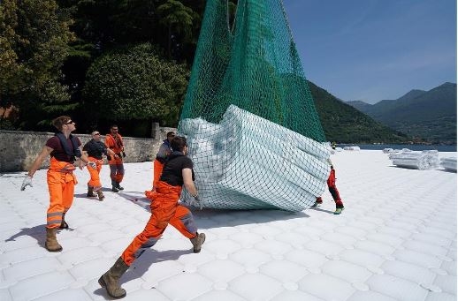 Su üzerinde yürüdüler 17