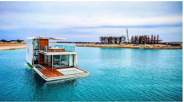 Dünyanın ilk yüzen evi 1