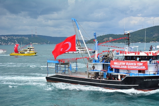 Denizciler Milli İrade'nin yanında 13