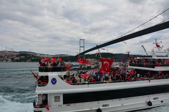 Denizciler Milli İrade'nin yanında 19