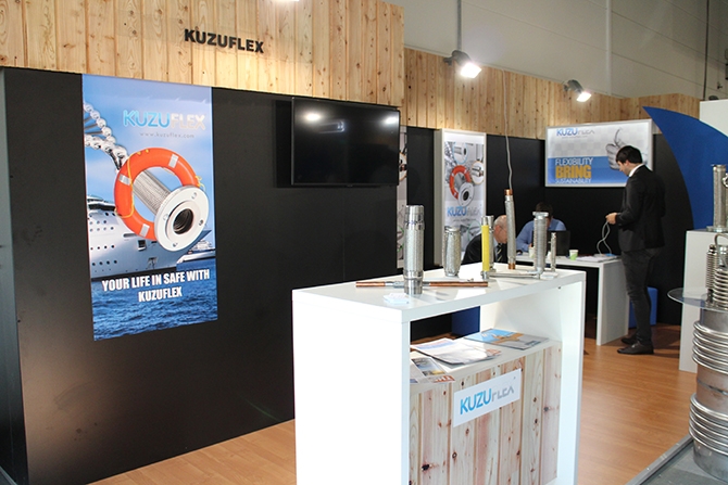 Türk denizcilerden Hamburg çıkarması 26