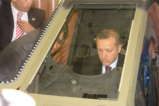 Başbakan Erdoğan IDEF 09'da 19