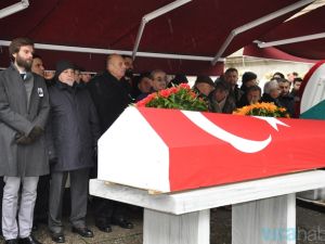 Prof. Dr. Teoman Özalp son yolculuğuna uğurlandı