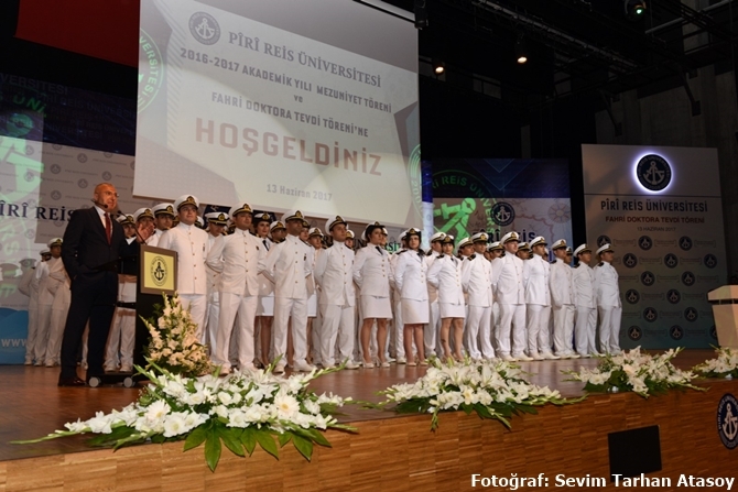 Piri Reis Üniversitesi 2016-2017 Mezuniyet Töreni 2
