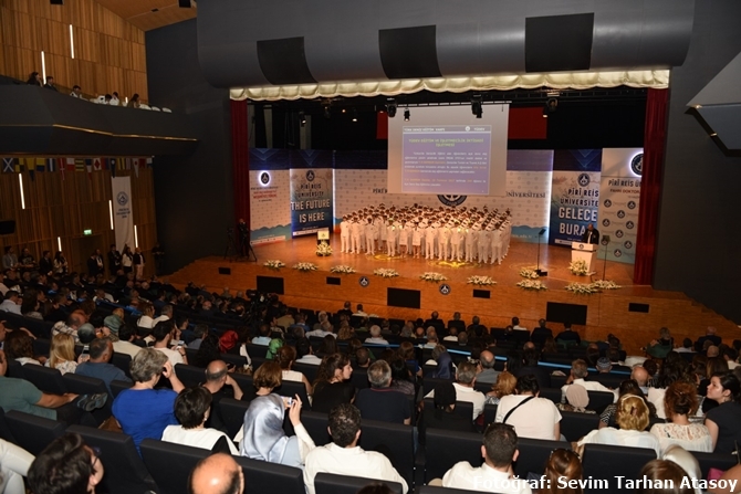 Piri Reis Üniversitesi 2016-2017 Mezuniyet Töreni 4