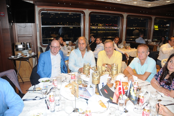 Yaf Diesel, sektör ile iftar yemeğinde buluştu 3