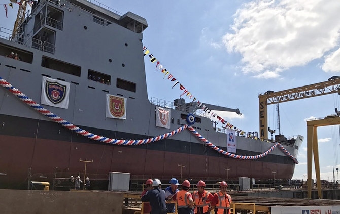 TCG Ütğm. Arif Ekmekçi denize indirildi 2