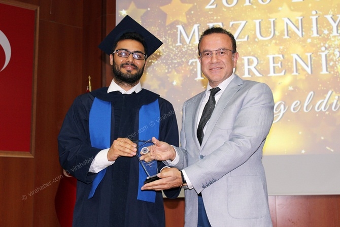 YTÜ Gemi İnşaatı ve Denizcilik Fakültesi 2016-17 Mezuniyet Töreni 11