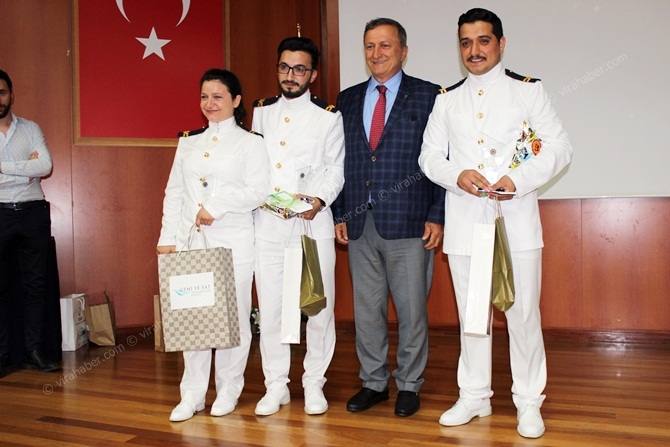 YTÜ Gemi İnşaatı ve Denizcilik Fakültesi 2016-17 Mezuniyet Töreni 25