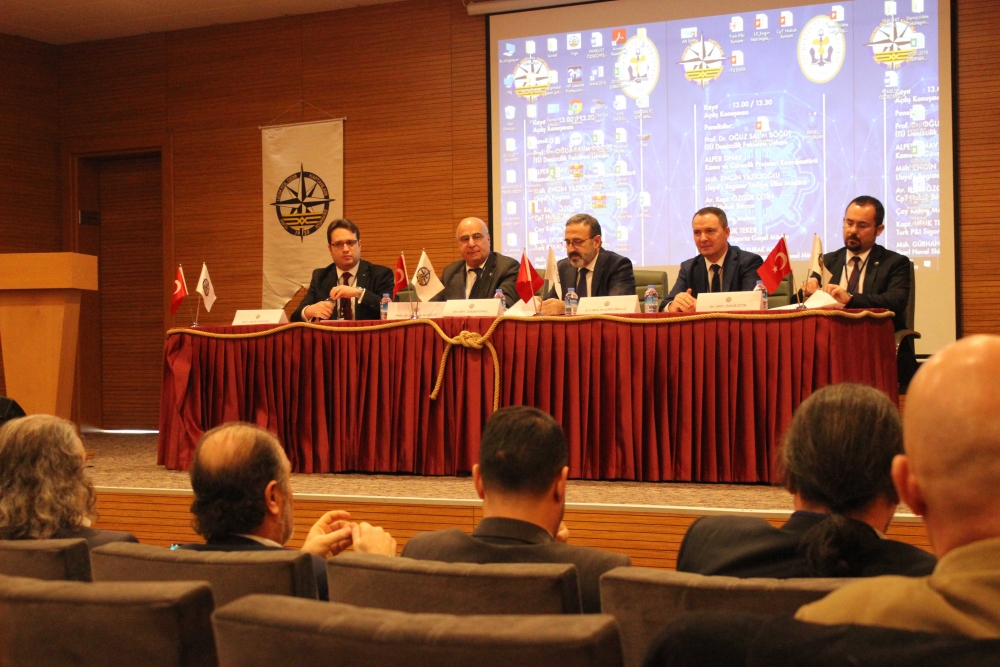 ‘’Denizcilikte Dijitalleşme’’ Paneli Düzenlendi 11