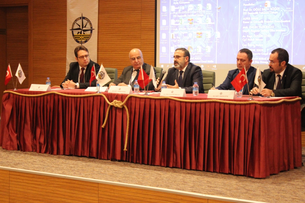 ‘’Denizcilikte Dijitalleşme’’ Paneli Düzenlendi 15