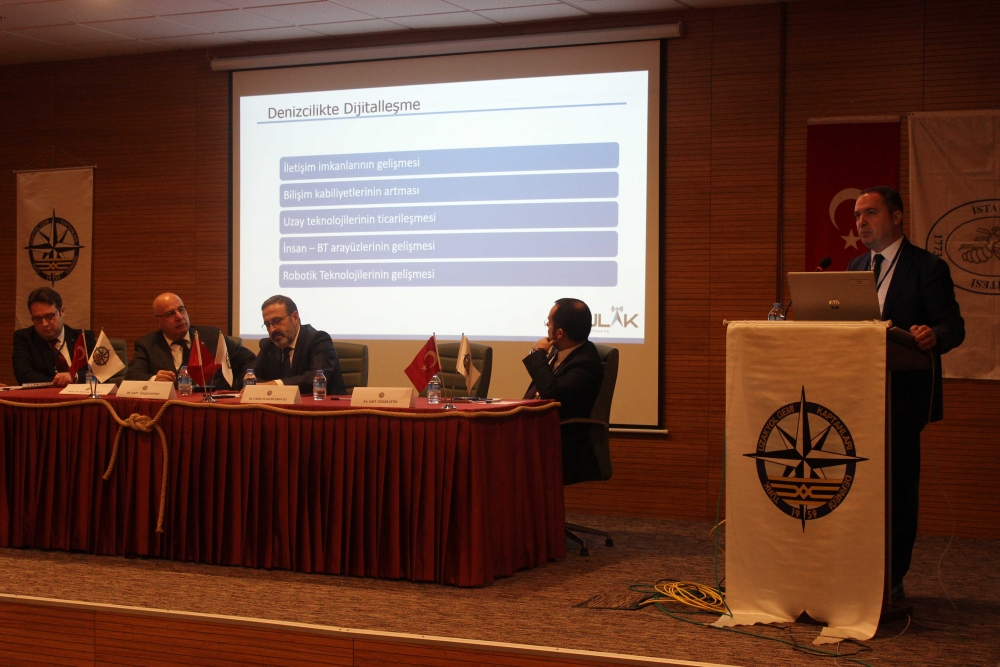 ‘’Denizcilikte Dijitalleşme’’ Paneli Düzenlendi 18