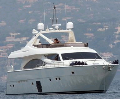 İşte ünlülerin lüks yatları 5