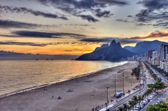 Yaz geldi, plajlar şenlenmeye başladı 11