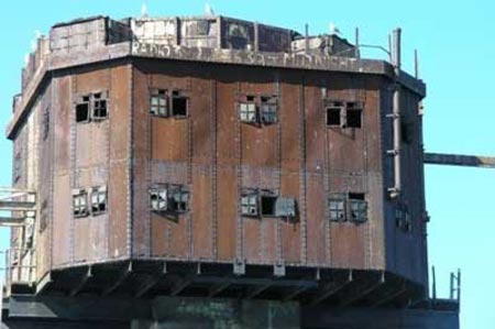 Kendi ülkesini kuran adam 5