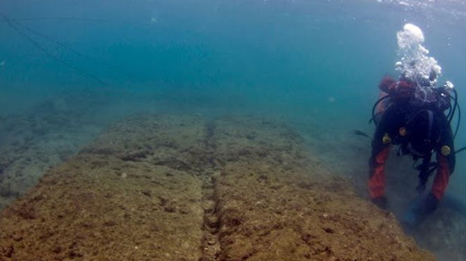 Atina’nın Pire Limanı'nda antik deniz üssü bulundu