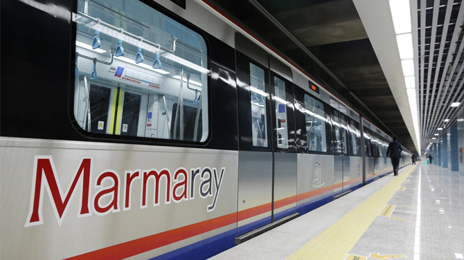 Marmaray’da seferler durdu!