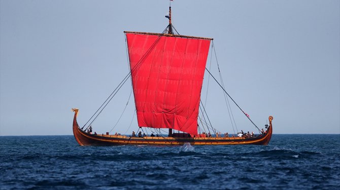 Tarihi gemi festivali başladı