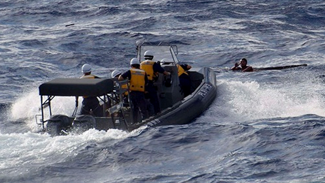 Doğu Çin Denizi'nde Yunan gemisi ile Çinli balıkçı çatıştı