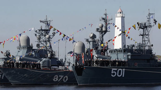 Rus gemileri Karadeniz ve Hazar Denizi’nde
