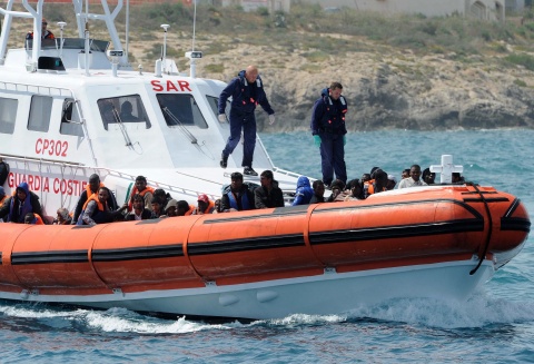Mülteci tekneleri geri çevrilemeyecek