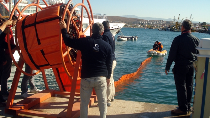 TEOS Marina'da acil müdahale tatbikatı yapıldı