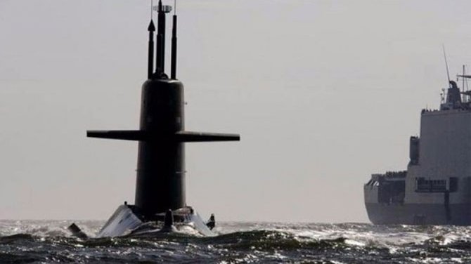 Akdeniz'de sıcak takip: Rus filosu peşlerine düştü