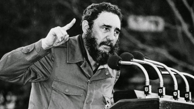 Efsane lider Fidel Castro hayatını kaybetti