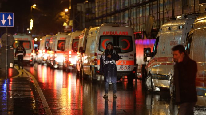 İstanbul’daki Reina gece kulübüne silahlı terör saldırısı gerçekleştirildi