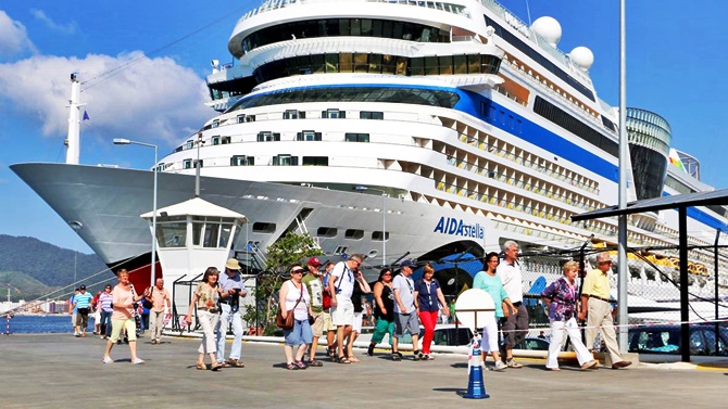 Türkiye'nin turizm geliri yüzde 17,1 azaldı