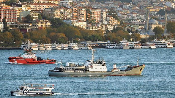 Batan Rus gemisinin mürettebatı ülkesine döndü