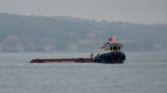 Beykoz açıklarında duba battı!