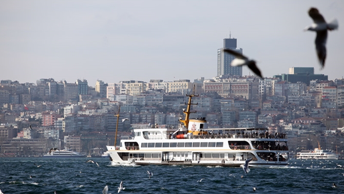 Şehir Hatları'ndan yaz tarifesine ek seferler