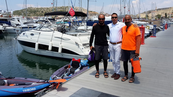 Kanolarıyla seyahat eden turizmcilerin durağı Çeşme Marina oldu