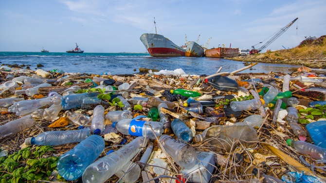 Plastik atıklar okyanusları tehdit ediyor!