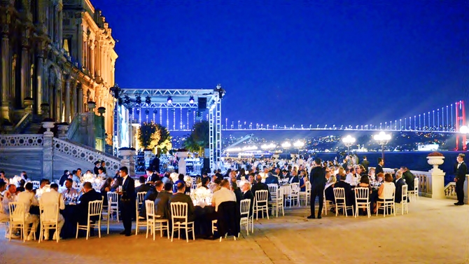 İMEAK DTO'nun Kabotaj Balosu'na yoğun ilgi