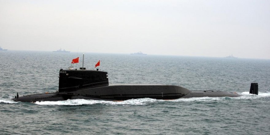 Çin’in yeni denizaltısı testlerden tam not aldı