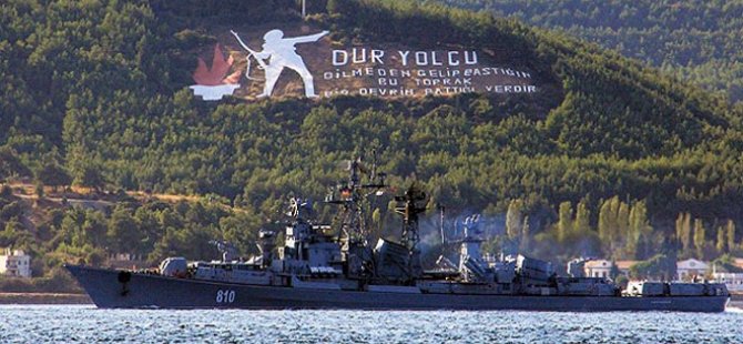 Rus Donanmasına ait iki gemi Çanakkale Boğazı'ndan geçti