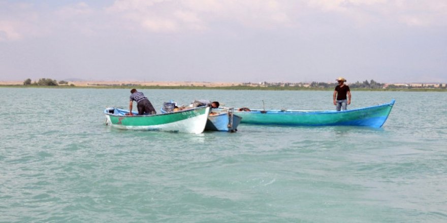 Beyşehir Gölü’ndeki balıkçılara destek