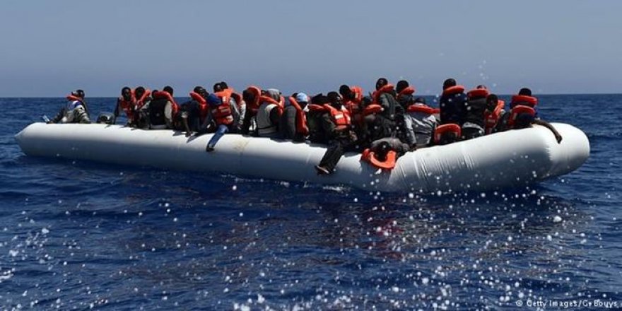 Akdeniz'de yine göçmen faciası: 25 ölü