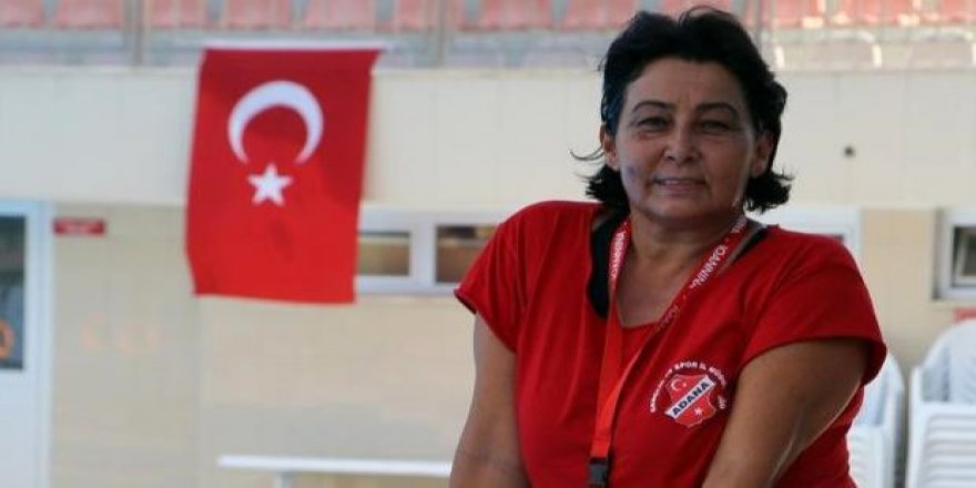 Türk kadını için okyanuslarda kulaç atıyor!