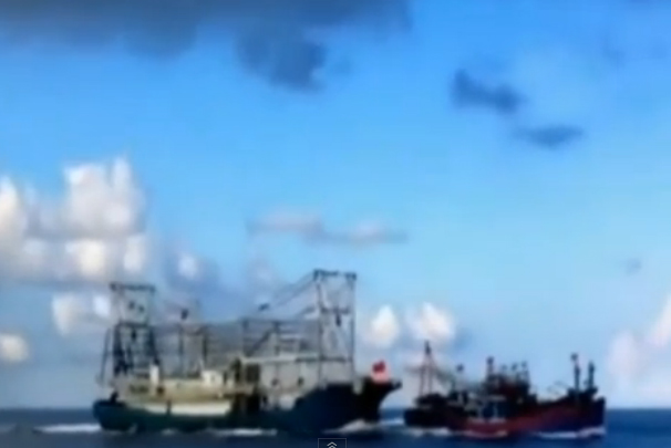 Çin gemisi ve Vietnam teknesi arasında ölümcül kovalamaca