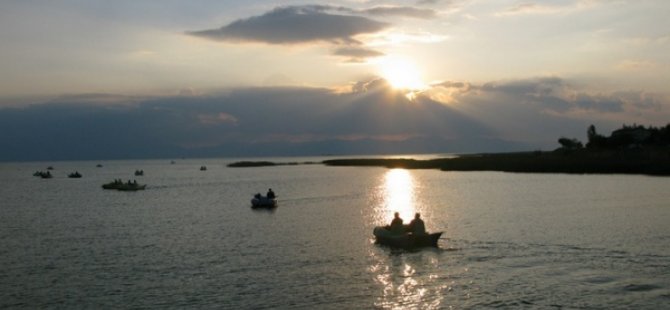 Beyşehir Gölü'ne yüzer yat limanı yapılacak