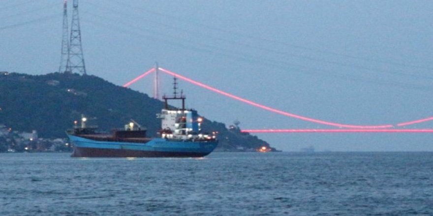 İstanbul Boğazı'nda 'Kırmızı Alarm' verildi