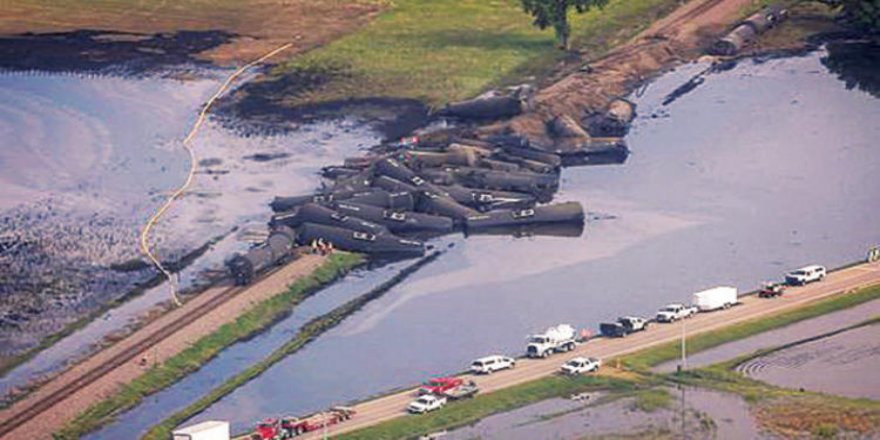 871 ton petrol nehre aktı