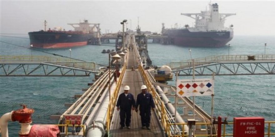 İran, petrol ihracat limanını Umman Denizi'ne naklediyor