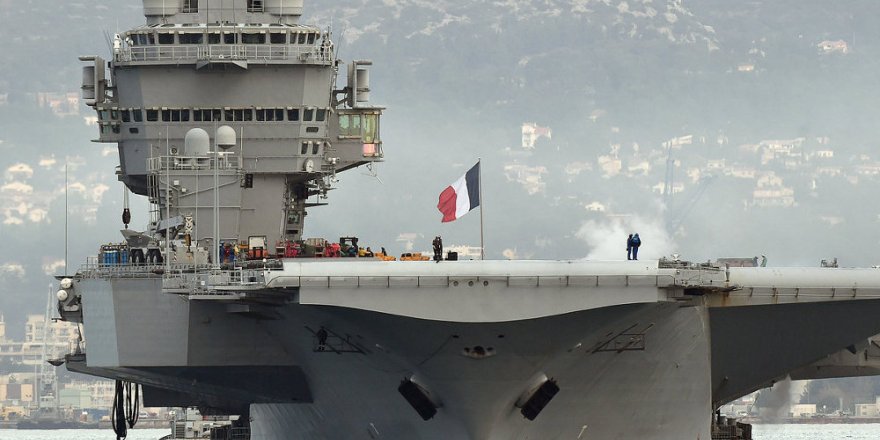 Fransız uçak gemisi Güney Çin Denizi'ne gidecek